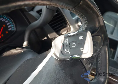 2018 Chevrolet Tahoe Lt z USA, uszkodzony, nr VIN 1GNSKBKC4JR386741